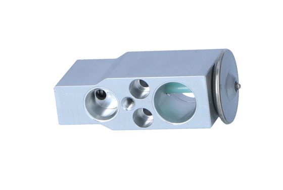 ซื้อ BMW 64119159803 ออโต้ AC และไฟฟ้าส่วนยืด online manufacture