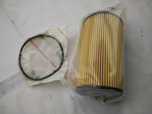 07C115562E ส่วนเครื่องยนต์ เครื่องกรองน้ํามันสําหรับ AUDI A8, VW PHAETON