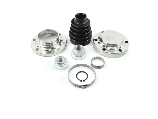 7L0598201 ชิ้นส่วนของเครื่องส่ง C.V Joint Kit