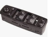เครื่องควบคุมไฟฟ้าหน้าต่าง ติดซ้าย Mercedes Benz 1698206610-9116