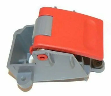 Mercedes Sprinter 9017200066 ส่วนเครื่องยนต์ ด้านในมือประตู